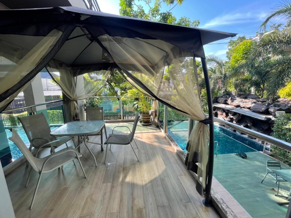 The Lux Ladprao 10 Aparthotel Bangkok Exteriör bild