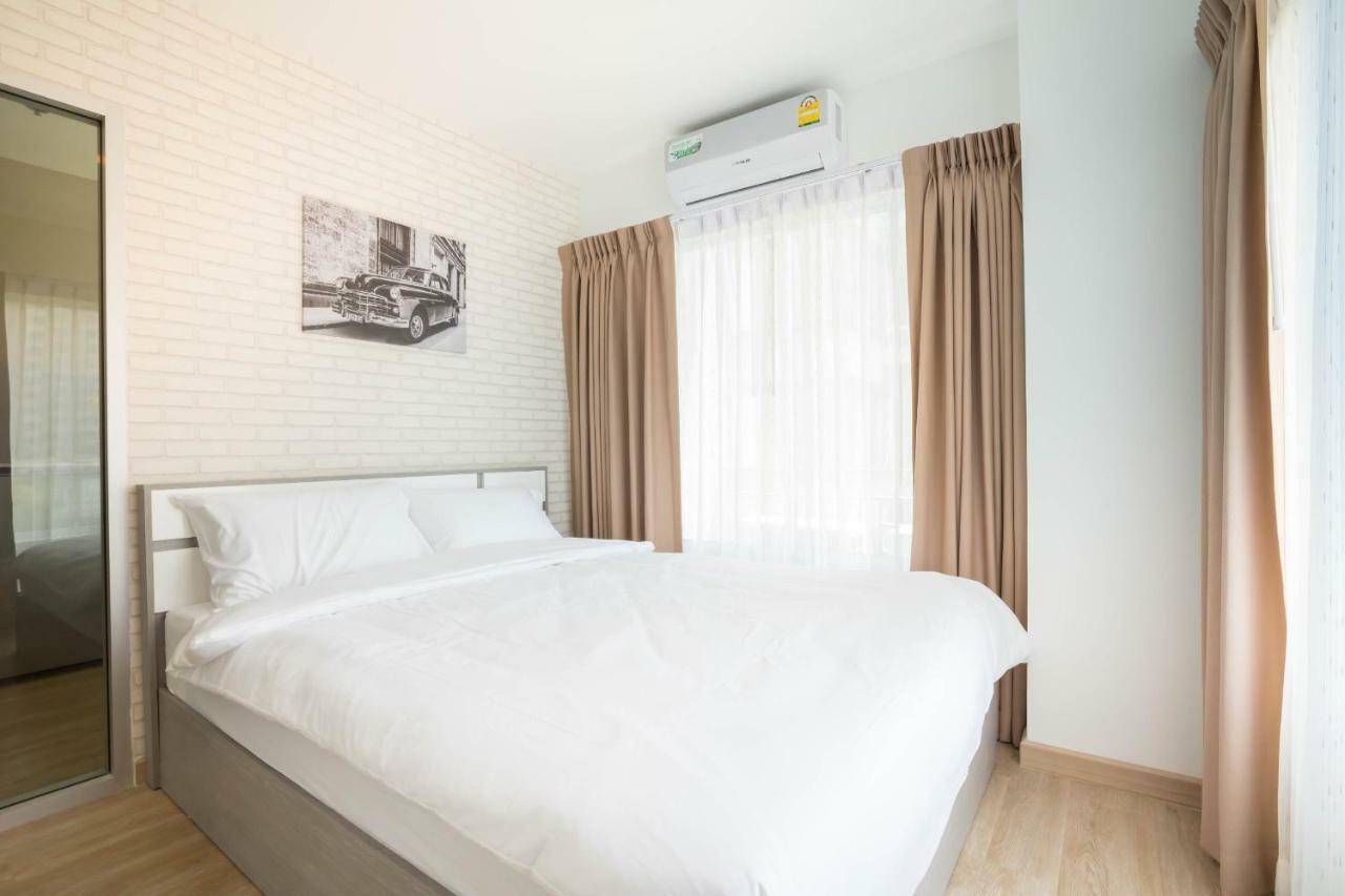 The Lux Ladprao 10 Aparthotel Bangkok Exteriör bild
